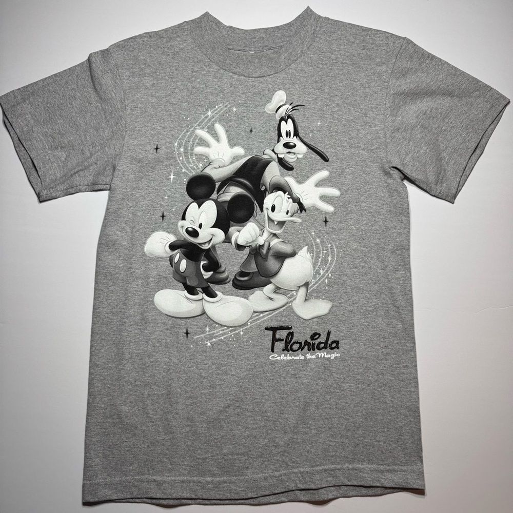 Vintage Disney Florida Celebrate the Magic Mickey Donald Goofy T-Shirt Gray Y2K